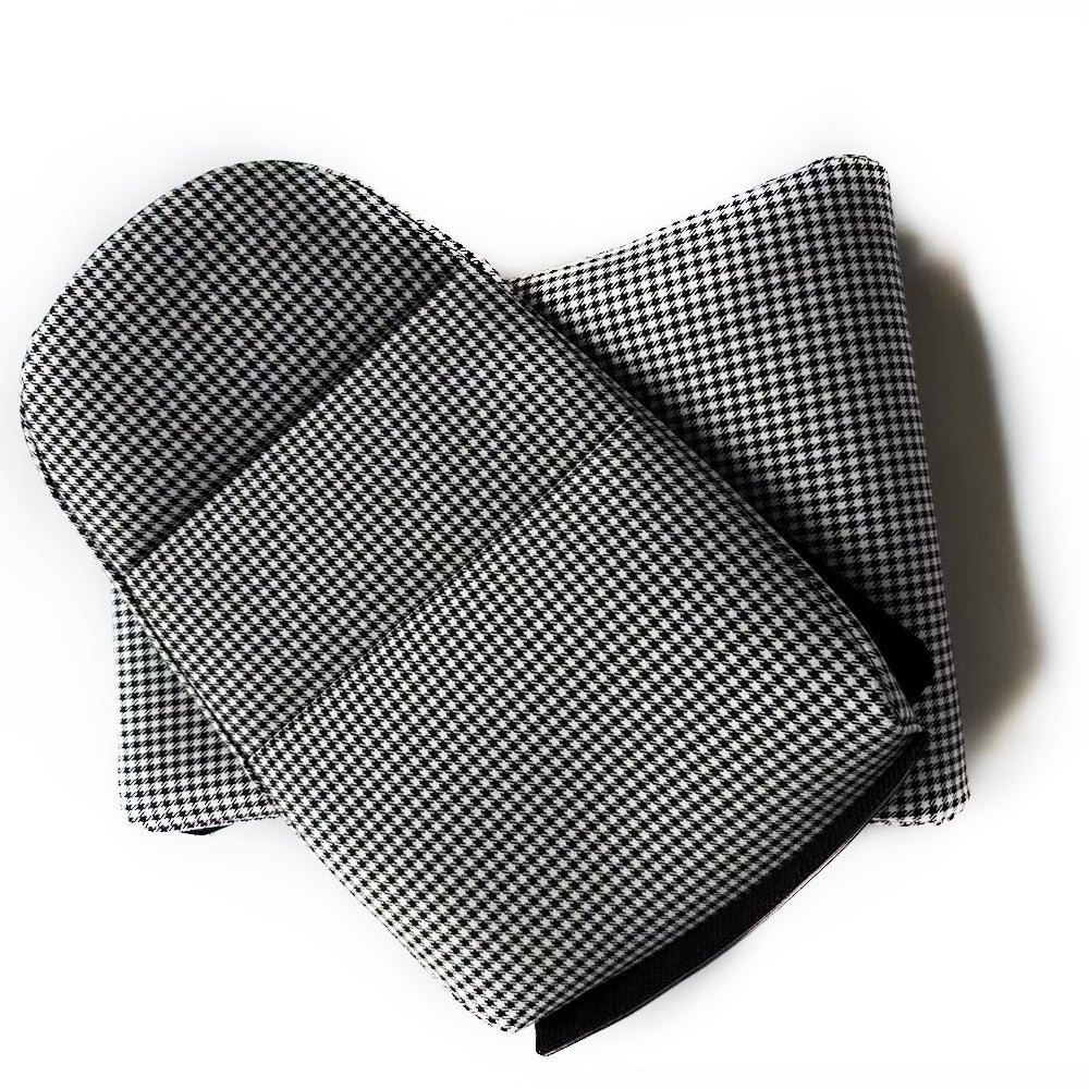 Black & White Houndstooth Center Seat Inserts for Porsche Carbon Fiber Bucket Seats (991 / 992 GT3 RS, 718 GT4 RS, 918)